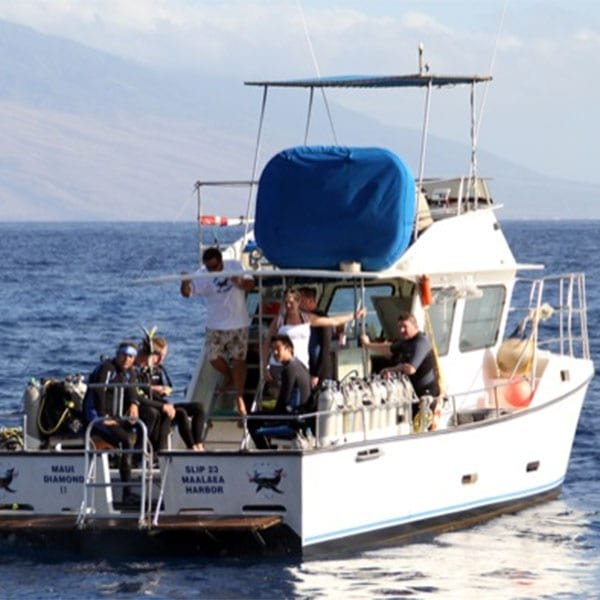 Maui Diamond II – Molokini Crater Two Tank Certified Dive