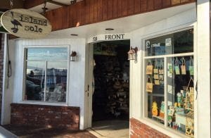 Island Sole In front street - 2071